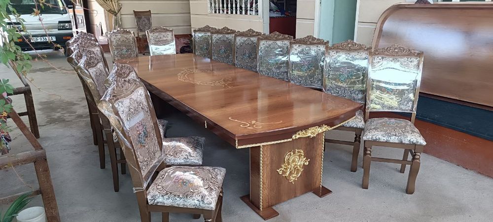 Стол стул ишлаб чикарамиз сотамиз нархи 3милйон бешюзминг  сом  бол