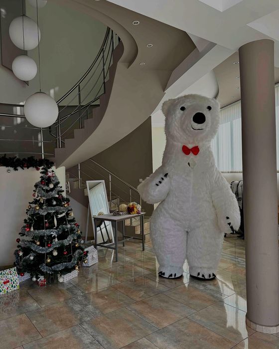 Голямата полярна бяла мечка Арктис