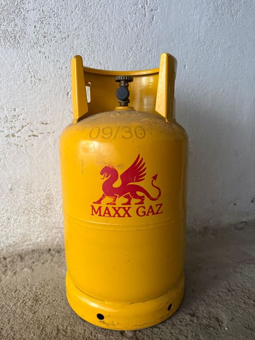 Butelie cu gaz in stare foarte buna