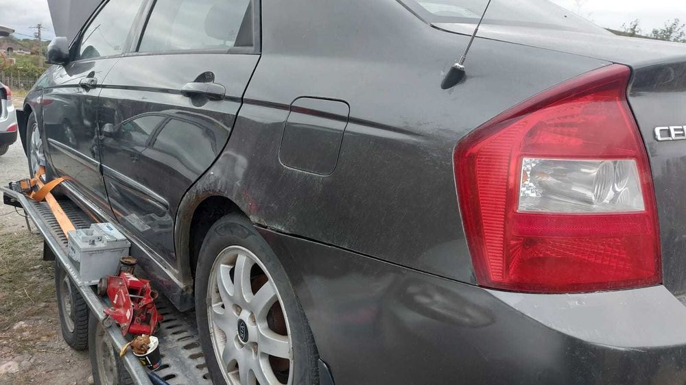 Dezmembrez Cerato 2005 diesel