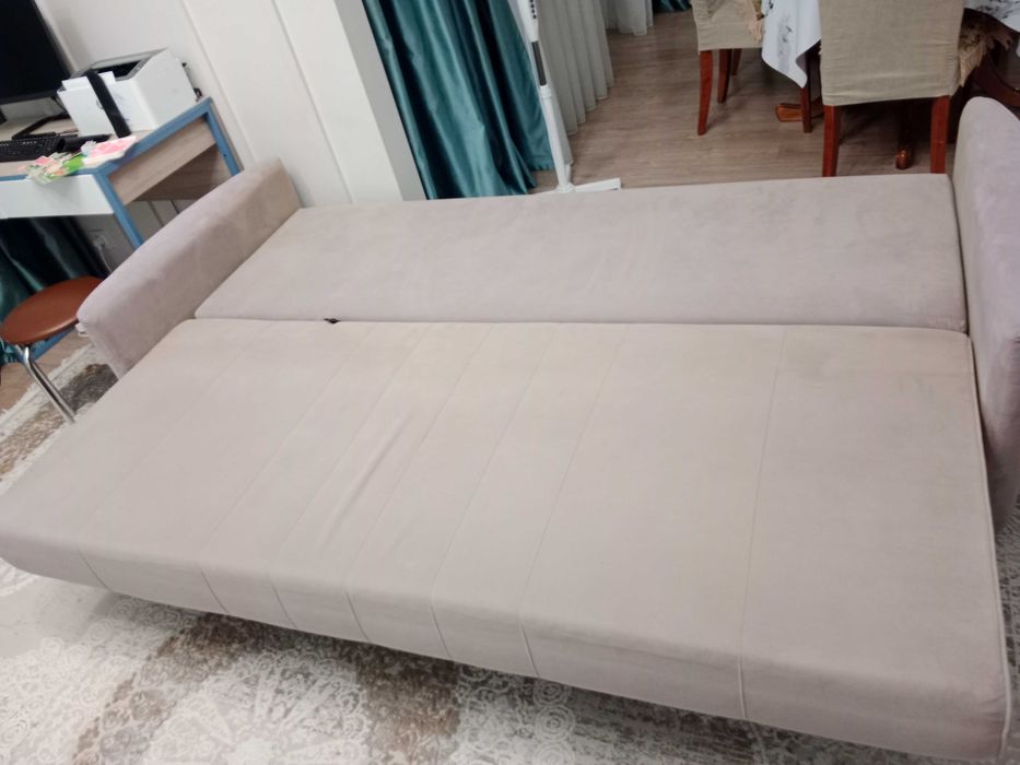 Продам диван Лора арт