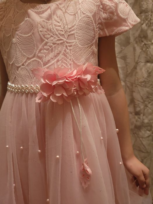 Платье нарядное для девочки