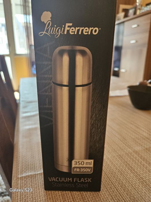 Термос нов неизползван