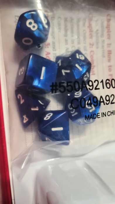 Dungeons & Dragons Set – Stranger Things (нова бордова игра]