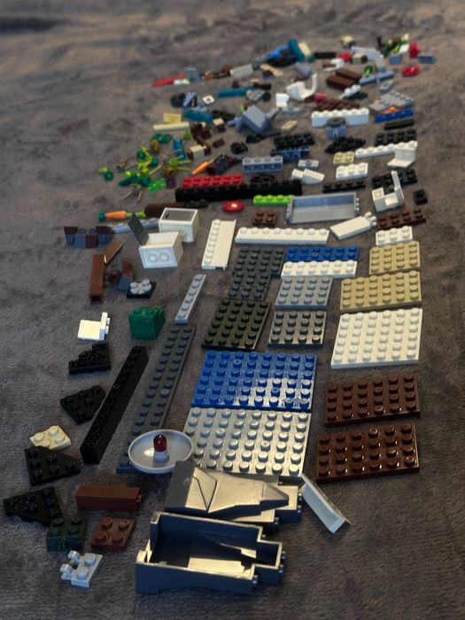 Лего конструктор.