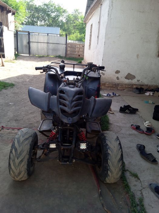Квадроцикл автомат 150кубов