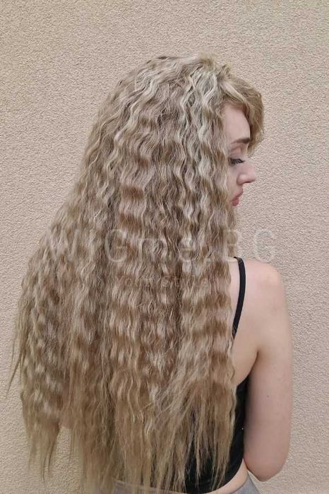 Дълга руса на вафлички лейс фронт перука Риена