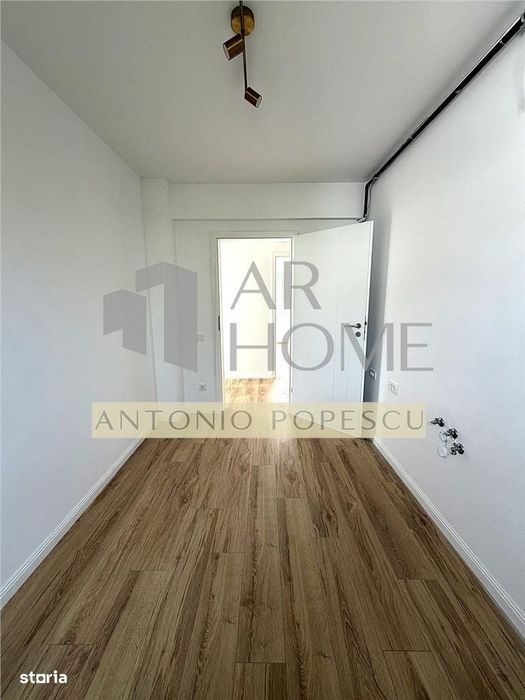 Penthouse 2 camere, parcare proprie, Ploiesti, zona Cantacuzino.
