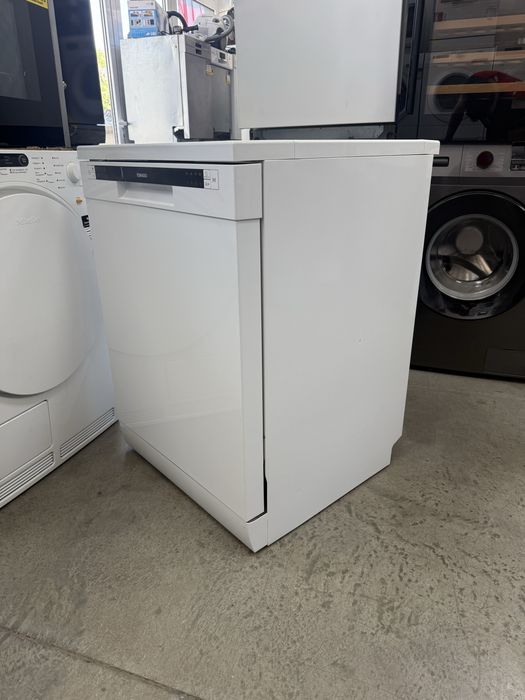 Нова!! Съдомиялна машина Tomado модел TDW6001B/02