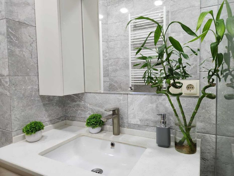 Двустаен апартамент под наем | Коматевски възел | 350€