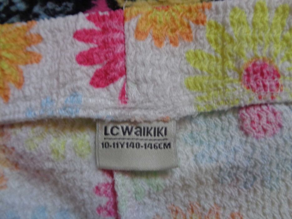 Vand paltaloni creponati de fetita 3.