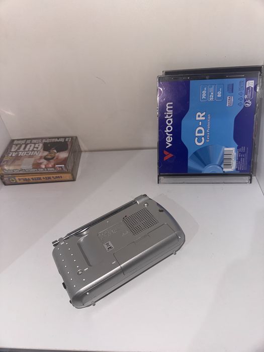 Radio Sony ICF-8