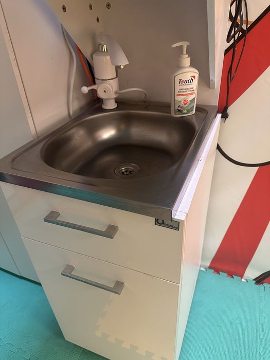 Mobilier ikea de vanzare