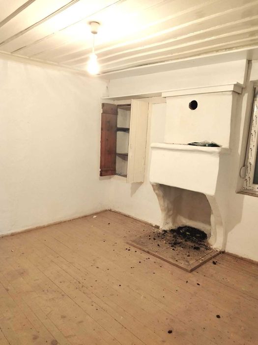 Продава се 2 ет. къща 195 м2 и двор 200 м2 в Сохос, Северна Гърция