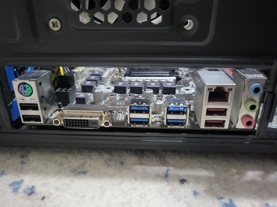 H310 + core i7 6770