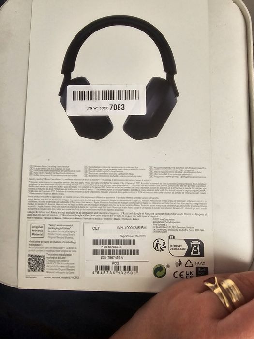 Vand casti  wirless Sony