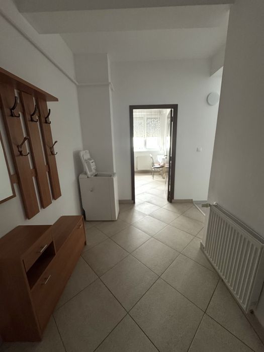 Inchiriez apartament 2 camere  Ared Uta