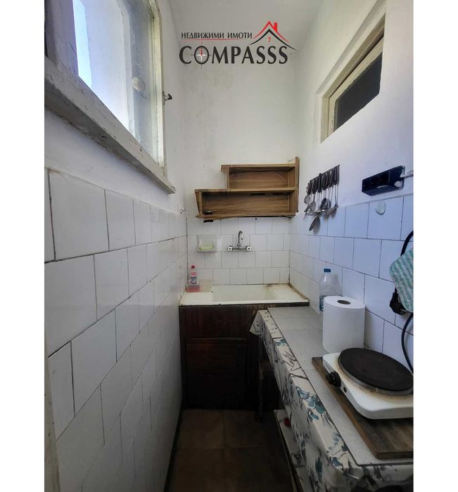 Продава се Двустаен апартамент в Добрич, Център - 70 кв.м за 1458 €/кв.м - Снимка #5