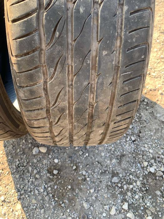 2 броя Летни Гуми Banoze 235/40 R18 DOT 2123 ном 73