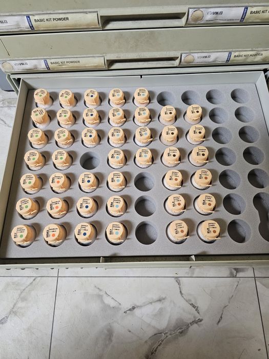 Керамика Vita VM13