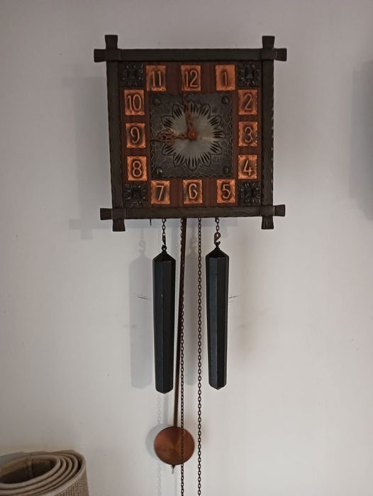 Ceas antic de perete