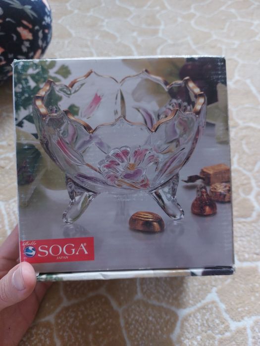 ваза стеклянная 2шт в наличии