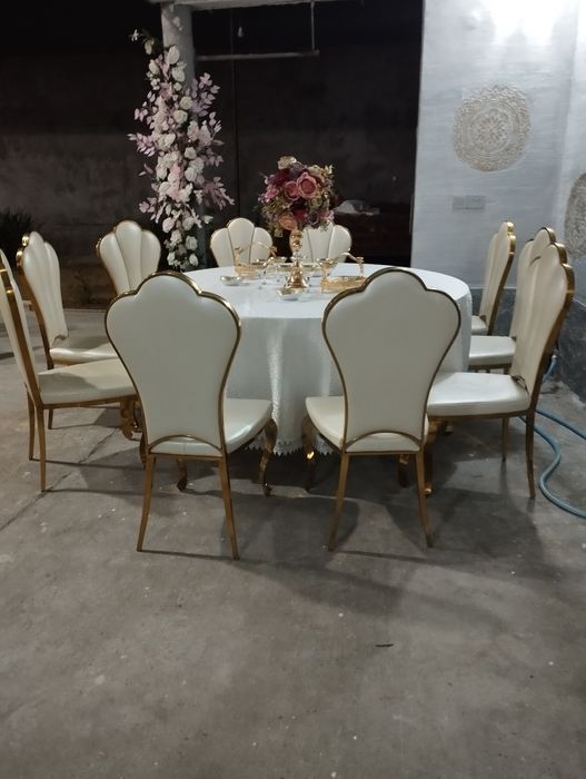 Prokat Stol stul chinni idishlar Dastavka bor