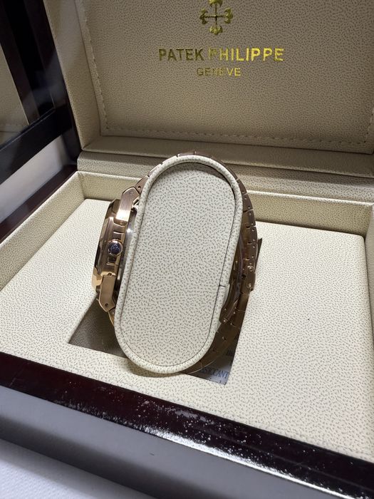 Patek philippe 42 mm, AUTOMATIC- full box