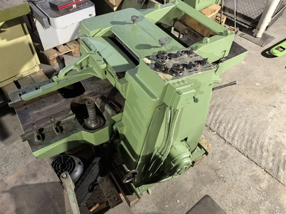 Фреза с карета с 4 вида обо, мт 4кв + още 12бр на склад