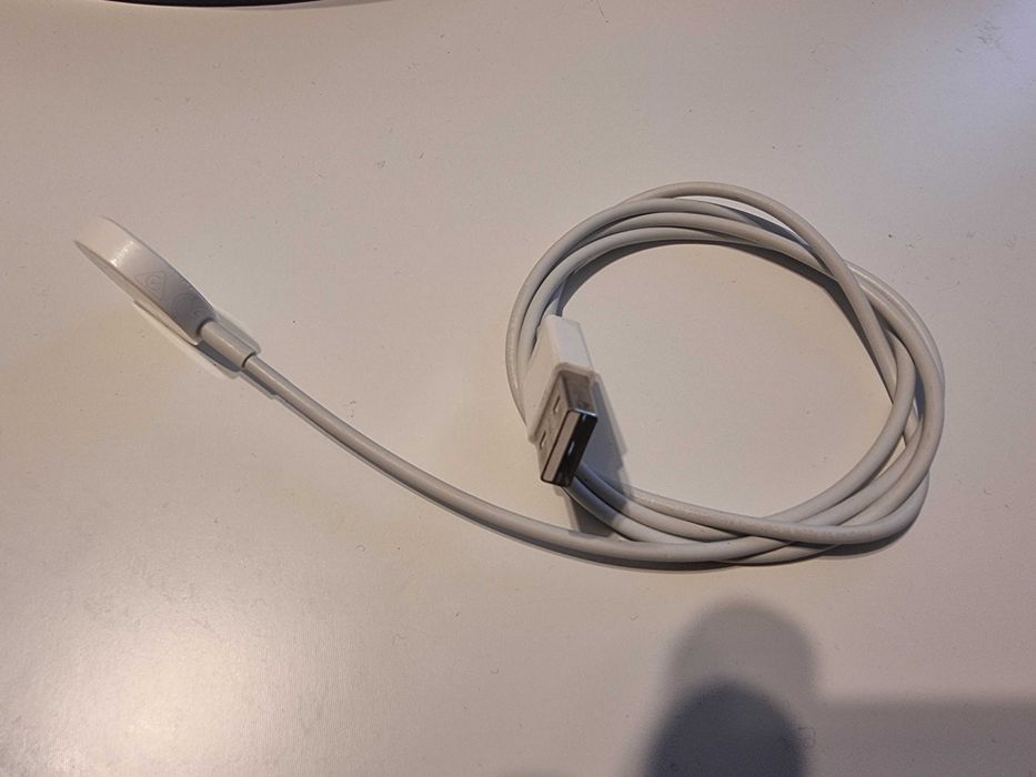 apple iwatch charger magnetic
