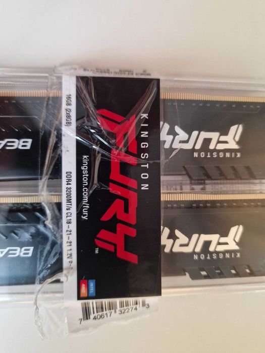 Kingston Fury Beast RGB, 16GB DDR4, 3200MHz CL16, Dual Channel Kit