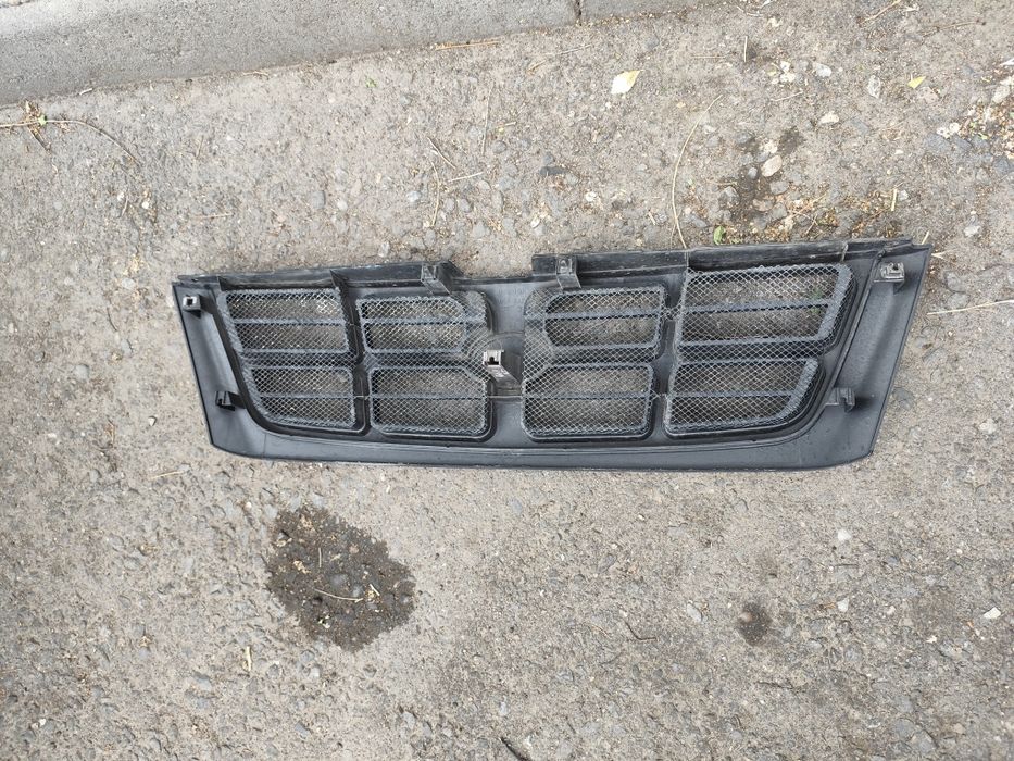 Решетка на форестер sf5
