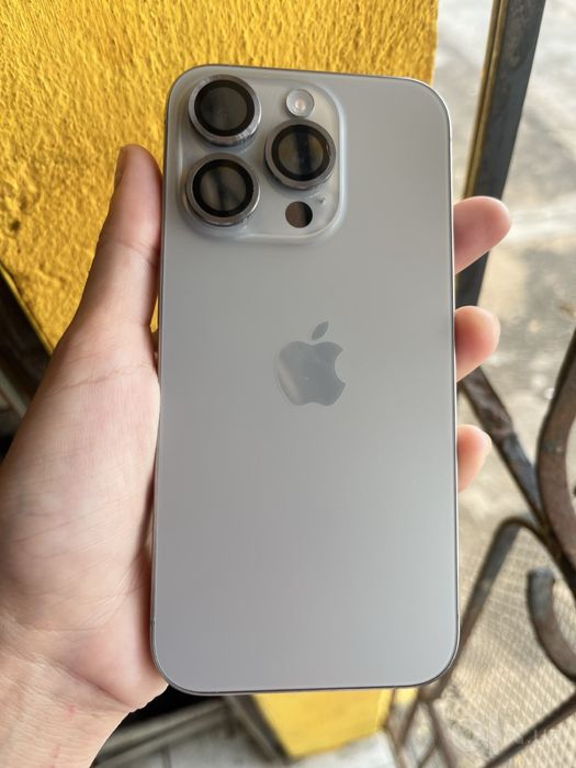 IPhone 15 pro 128gb natural titanium (Dual sim)