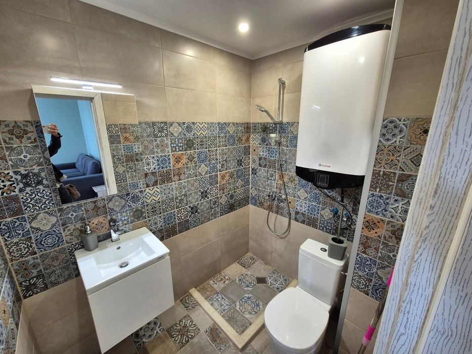 Давам под наем двустаен апартамент