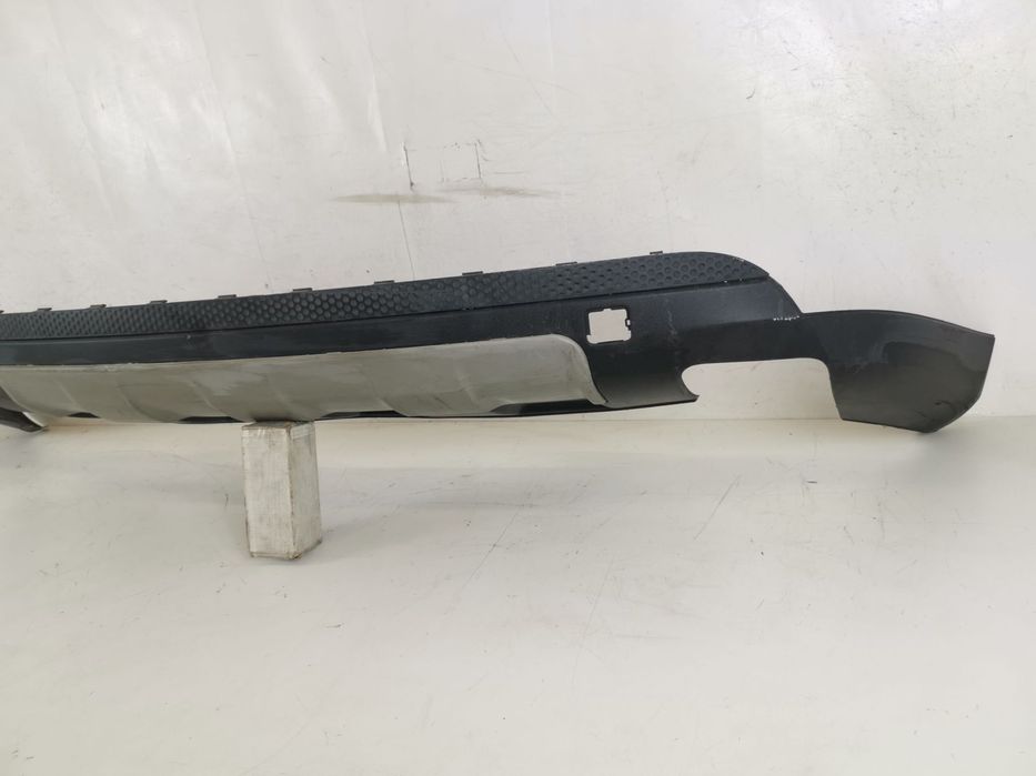 Fusta Spoiler Bara Spate Mercedes-Benz ML W164 2005 2006 2007 2008 Ori