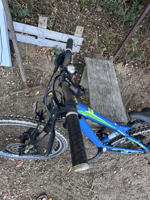 Bicicleta copii de 24 rotiile