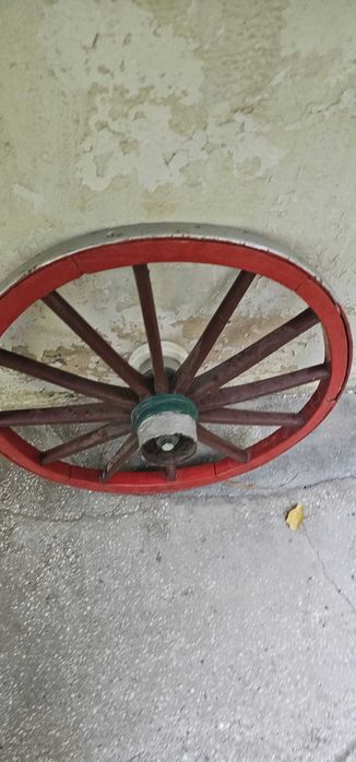 roata din lemn rustica decor