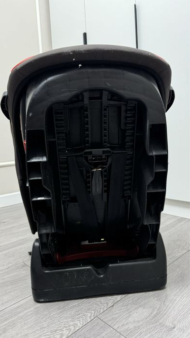 Автокресло ilovi