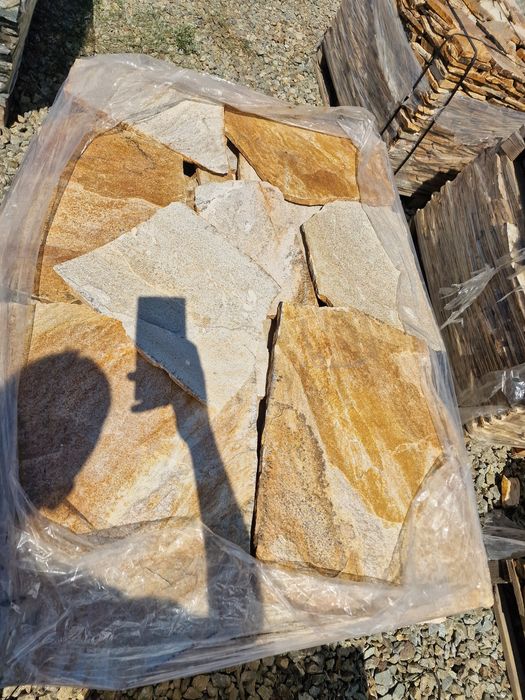 Piatra Naturala, Travertin, Piatra Placari si Pavaje pentru Curte si Gradina