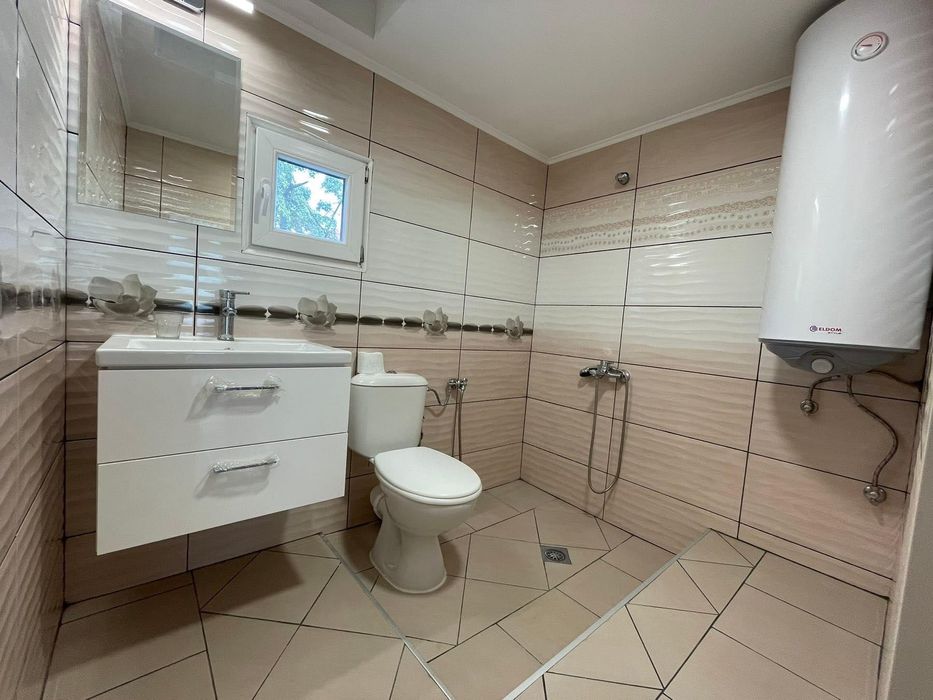 Дава се под наем Двустаен апартамент в Пловдив, Гагарин - 70 кв.м за 425 € - Снимка #6