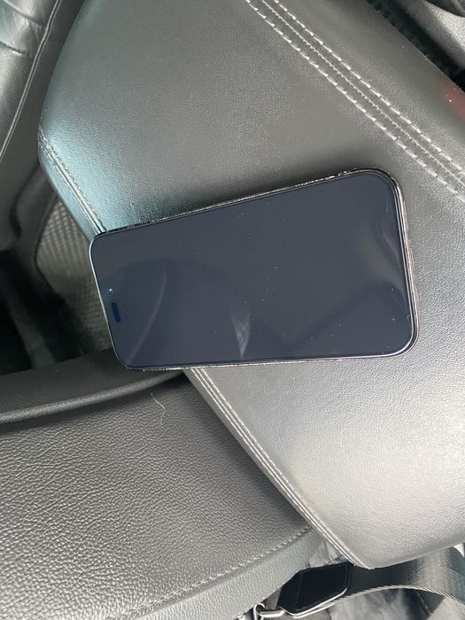 Продам Айфон 14 Про