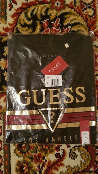 Tricouri GUESS  Originale , noi cu etichetă aduse din America.