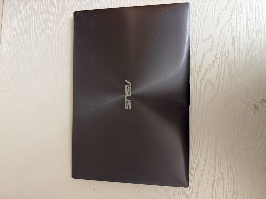 Ноутбук ASUS (14 дюймов, рабочий)