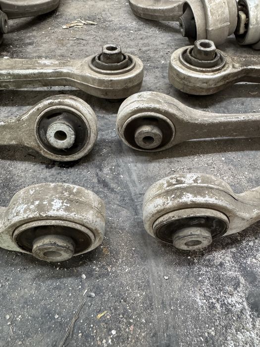 Рычаги, перед. audi a4 d5