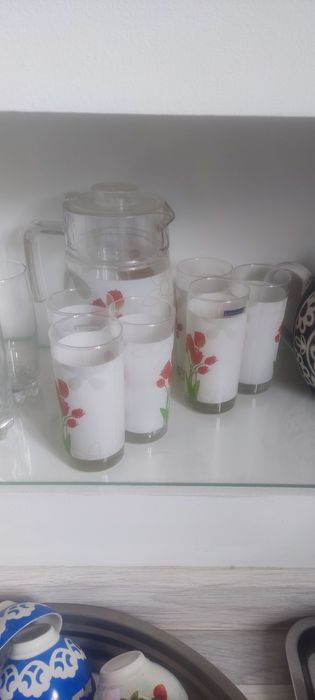 Стаканы и графин