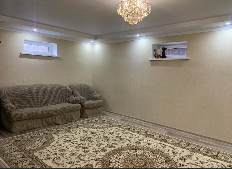 Продам  трехуровневый коттедж