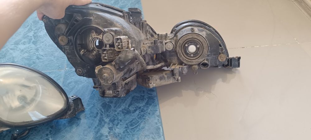 Продам фары на lexus gs 300
