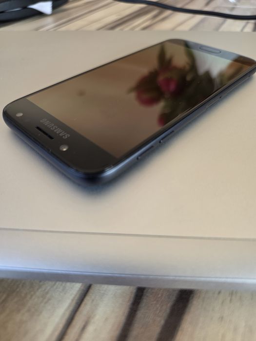 Vând Samsung J5 Black