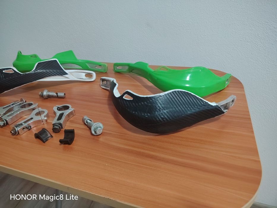 Handguarduri motocicletă Enduro, Cross, ATV . Protecții manete KTM. Kawasaki