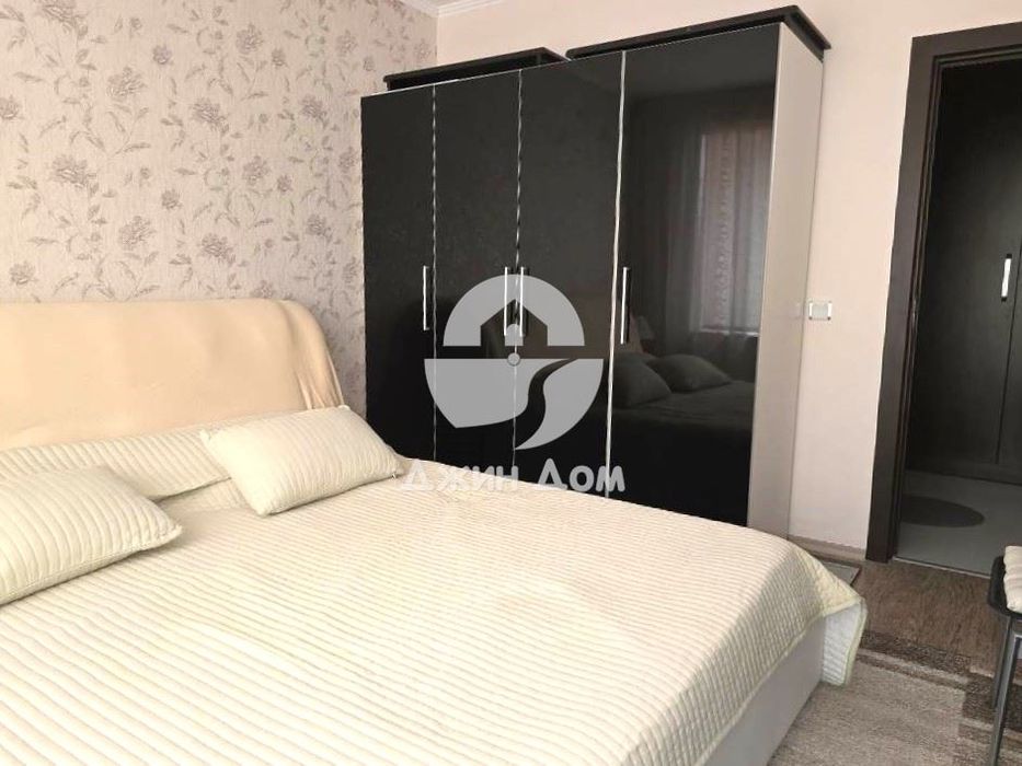 Продава се Тристаен апартамент в к.к. Елените - 87 кв.м за 2012 €/кв.м - Снимка #5